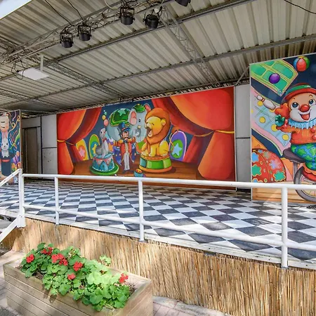 アパート Marina 2